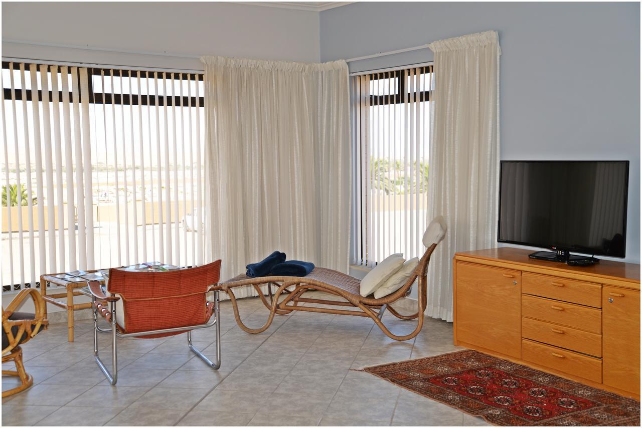 Chala-Kigi Apartments Swakopmund Luaran gambar