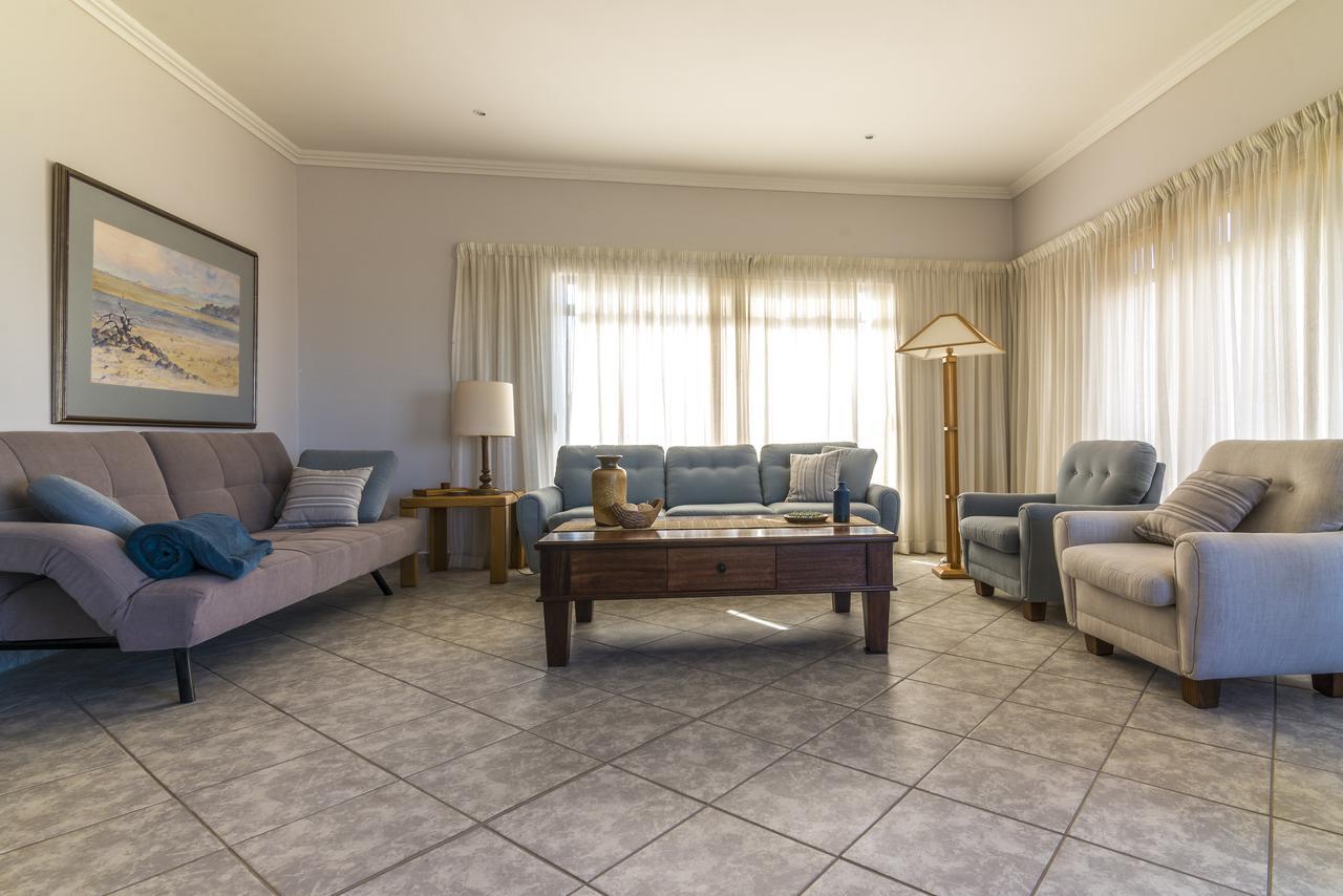 Chala-Kigi Apartments Swakopmund Luaran gambar