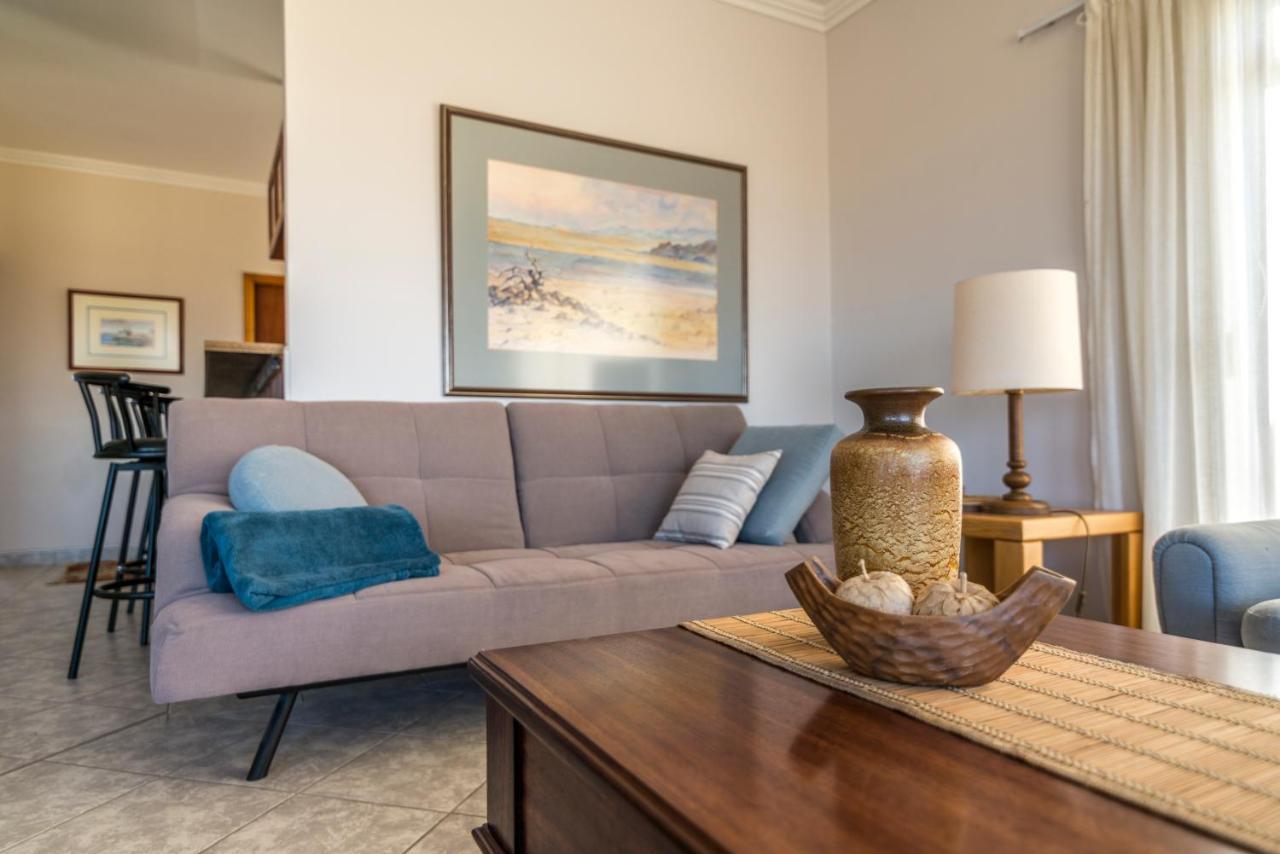 Chala-Kigi Apartments Swakopmund Luaran gambar