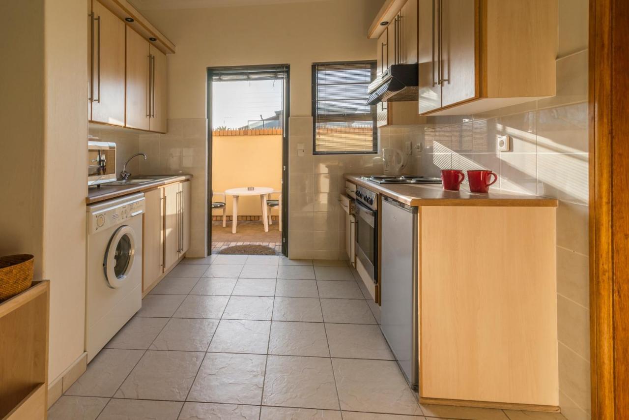 Chala-Kigi Apartments Swakopmund Luaran gambar